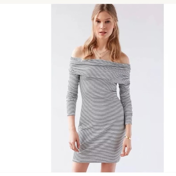 Silence + Noise Cozette Striped Knit Mini Dress - Picture 4 of 5